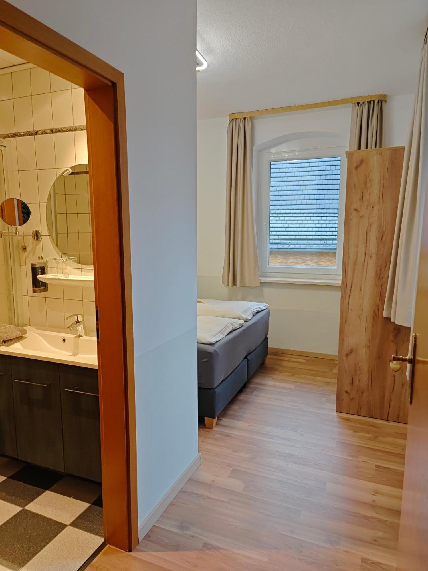 Apartments Zur Alten Post Inkl Meinecardplus Willingen  Exterior photo